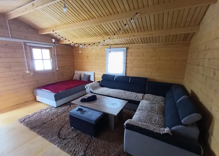 Nyaraló Vikendica Ajlin