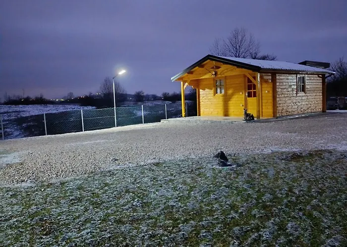 Nyaraló Vikendica Ajlin *