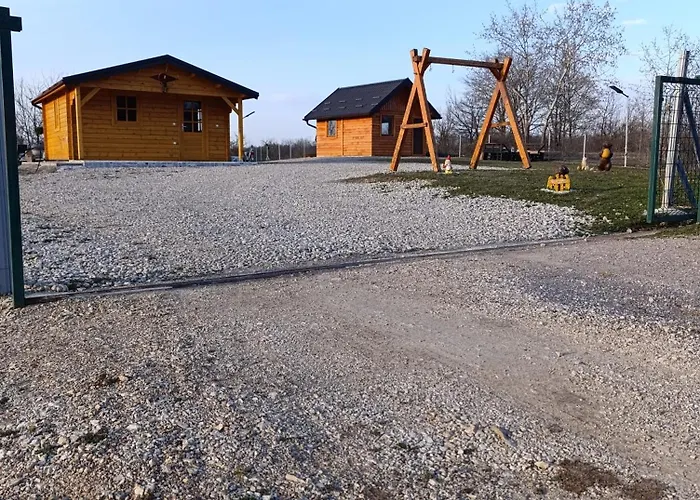 Nyaraló Vikendica Ajlin